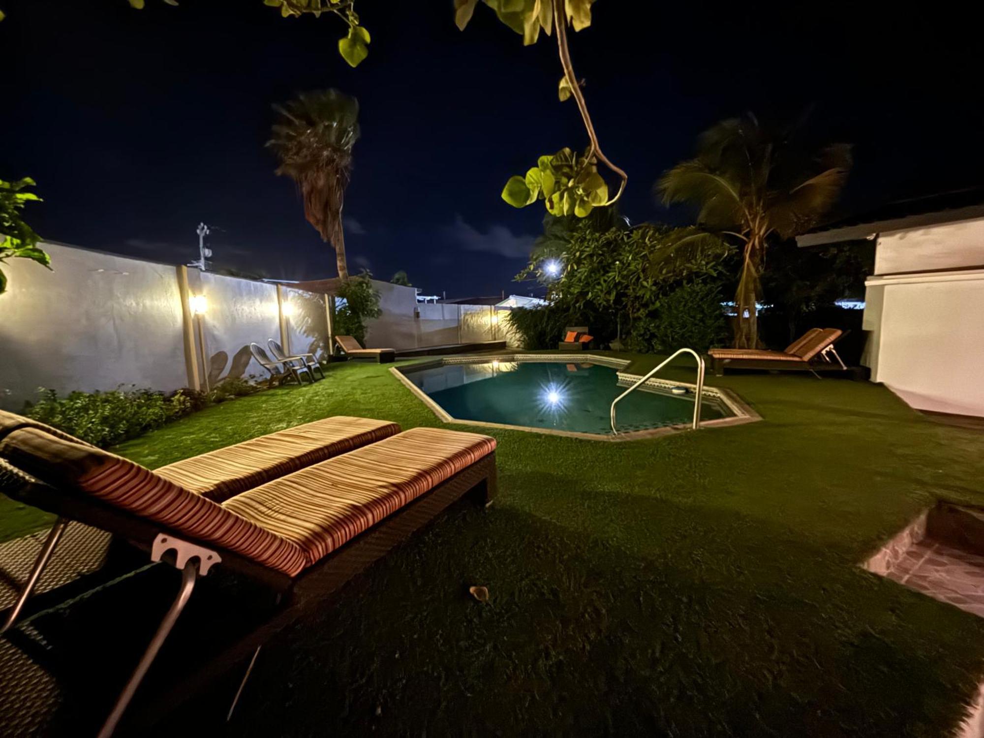 Aloe B&B Ораньестад Экстерьер фото