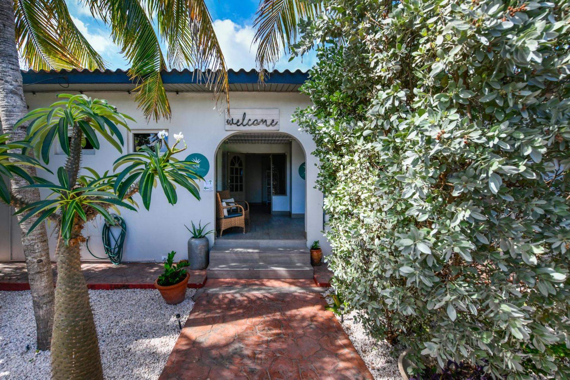 Aloe B&B Ораньестад Экстерьер фото